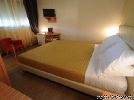 Hotel Riviera Marina di Ravenna Phòng bức ảnh